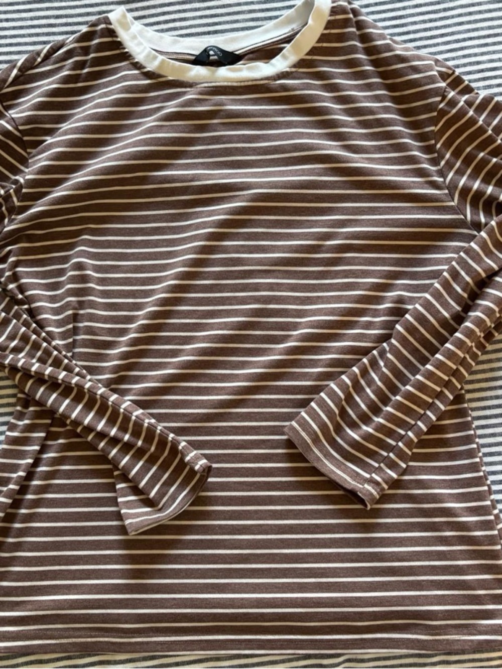 Striped Top - Picture 5 of 5